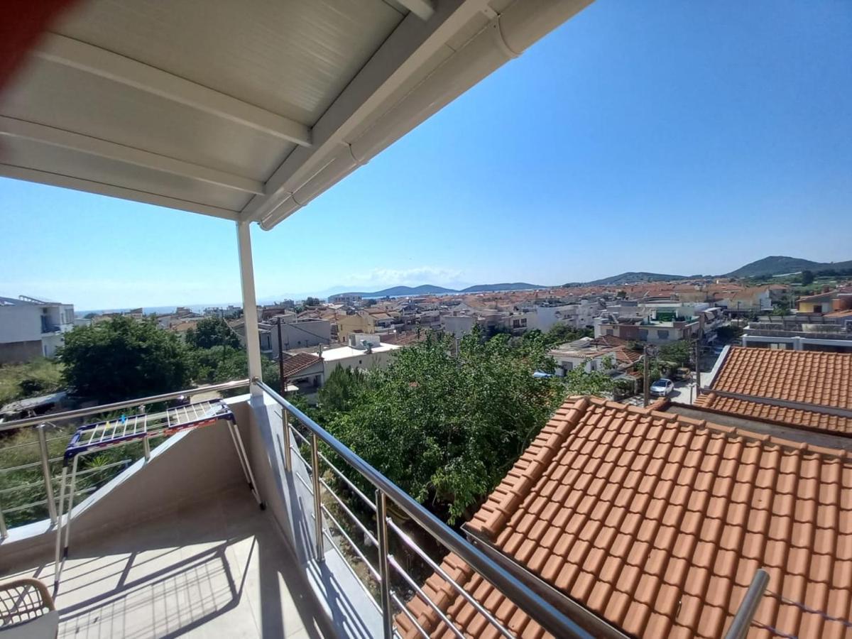 Apartament Elenis House Néa Péramos Zewnętrze zdjęcie