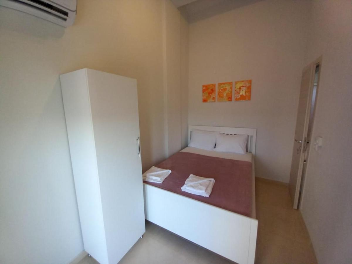 Apartament Elenis House Néa Péramos Zewnętrze zdjęcie